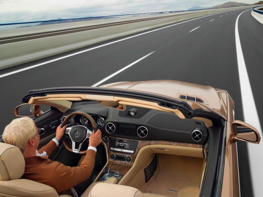 Mercedes-Benz SL-Class 2012 года  (фото 38 из 86)